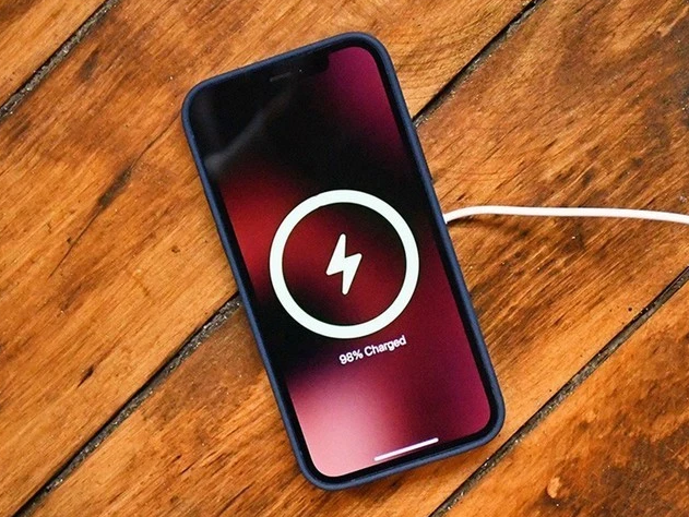 竹溪苹果手机维修分享iPhone 12可以随便充电吗 